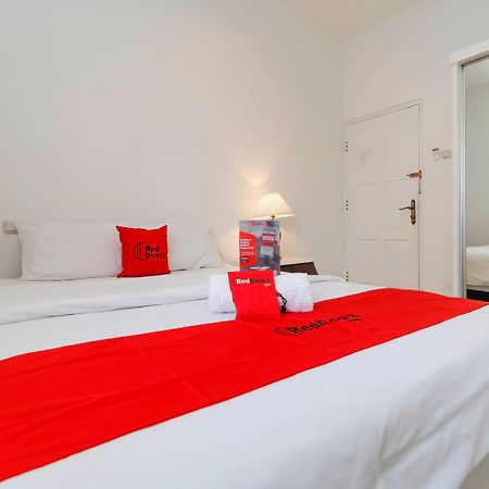 Reddoorz Plus @ Tendean Jakarta Eksteriør billede